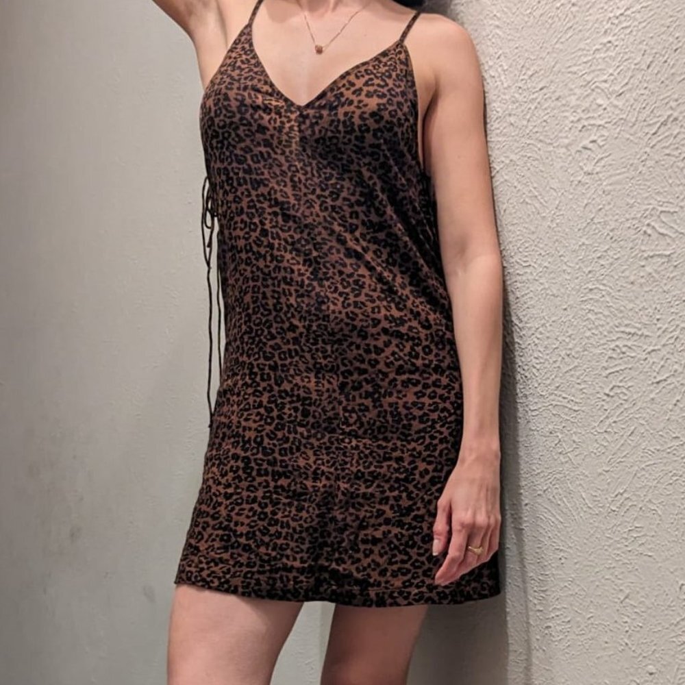 NEW Kendall & Kylie Pacsun Size Medium Leopard Brown Animal Print Mini Dress